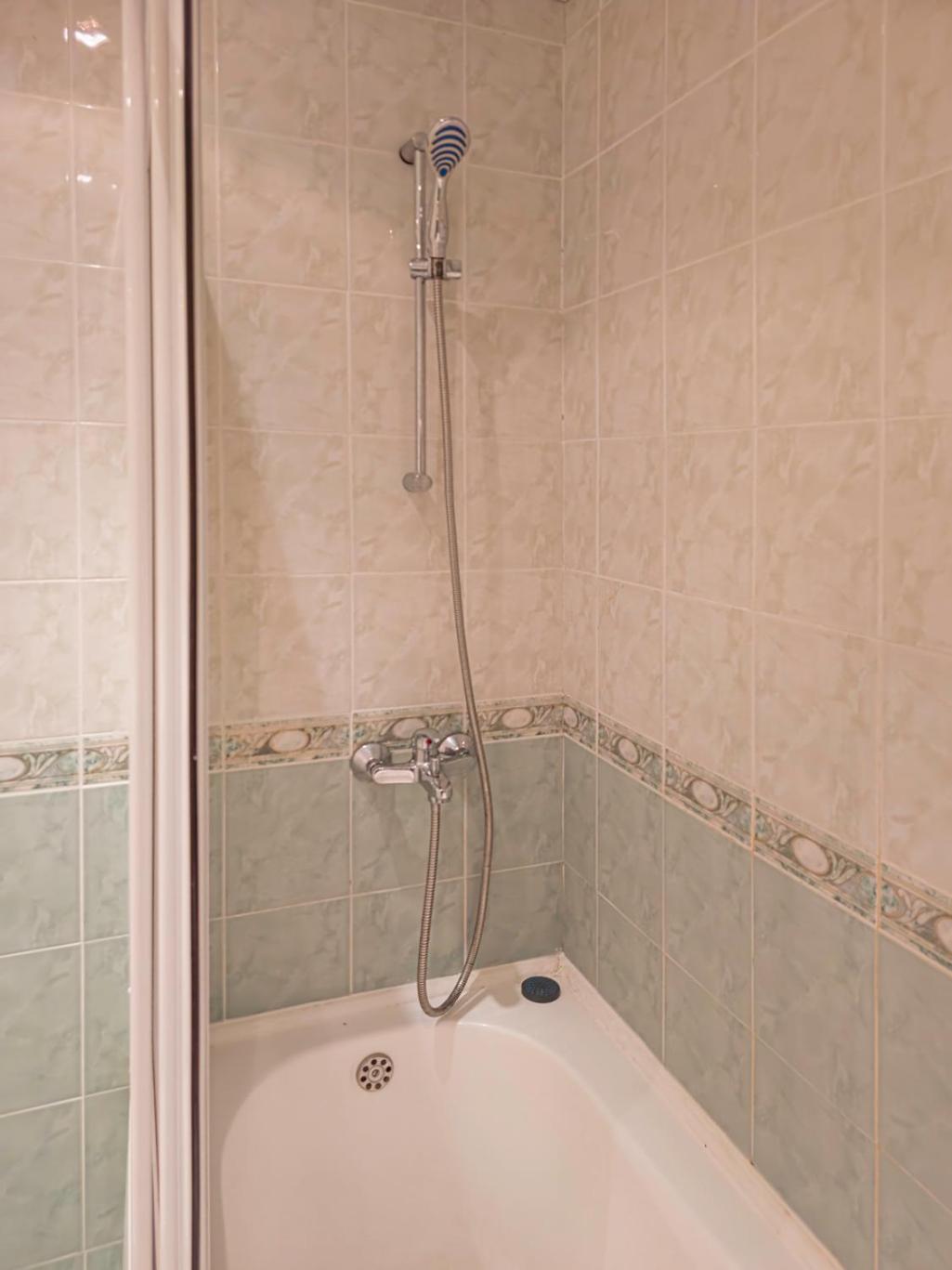 1-Bedroom Apartment