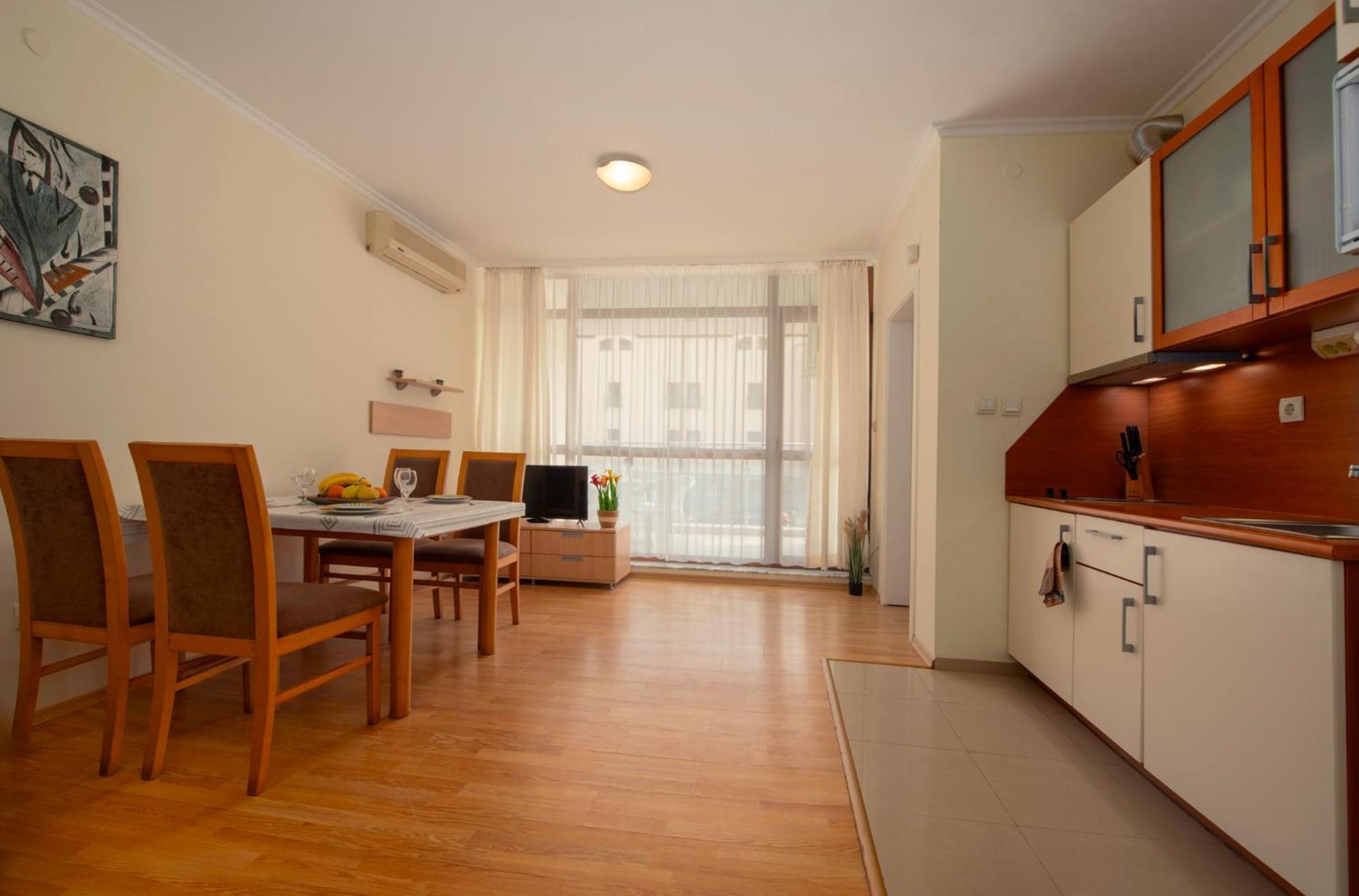 1-Bedroom Apartment